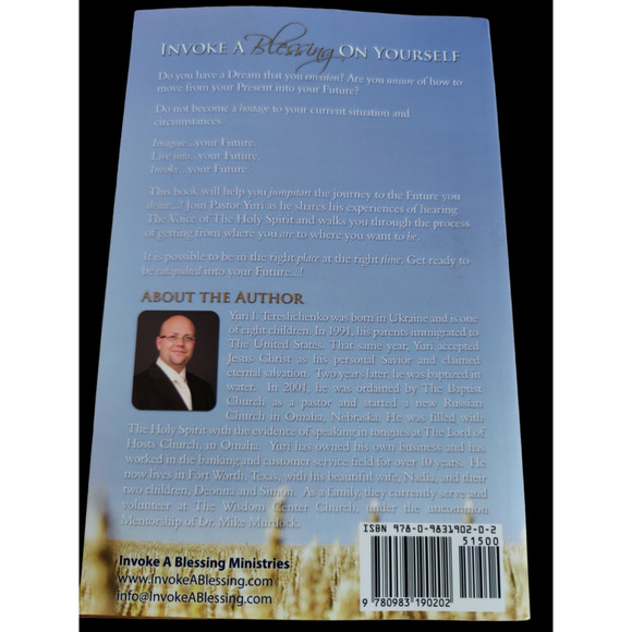 4 Religious paperback books - Picture 8 of 8